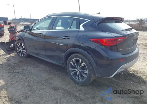 2017 Infiniti Qx30 Luxury z USA, uszkodzony, nr VIN SJKCH5CR5HA021149